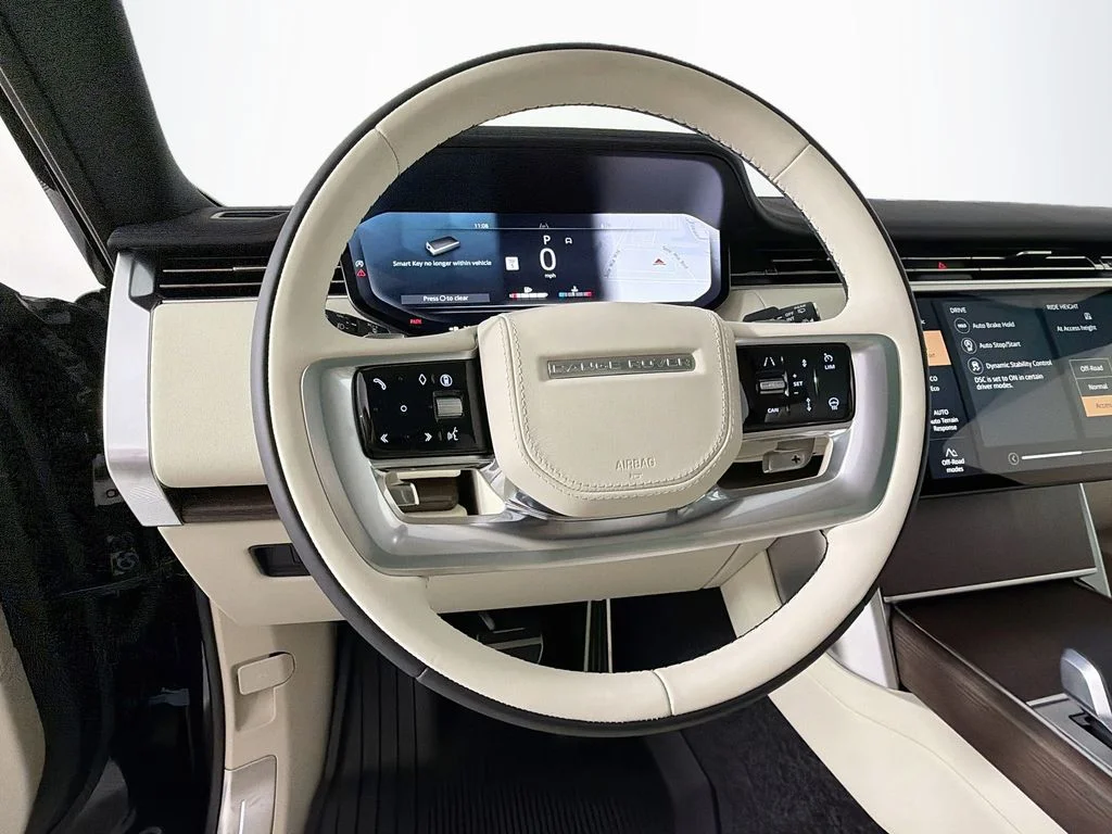 New 2026 Constellation Blue Ultra Metallic Gloss Land Rover SE LWB 7-Seats / V8 image 11