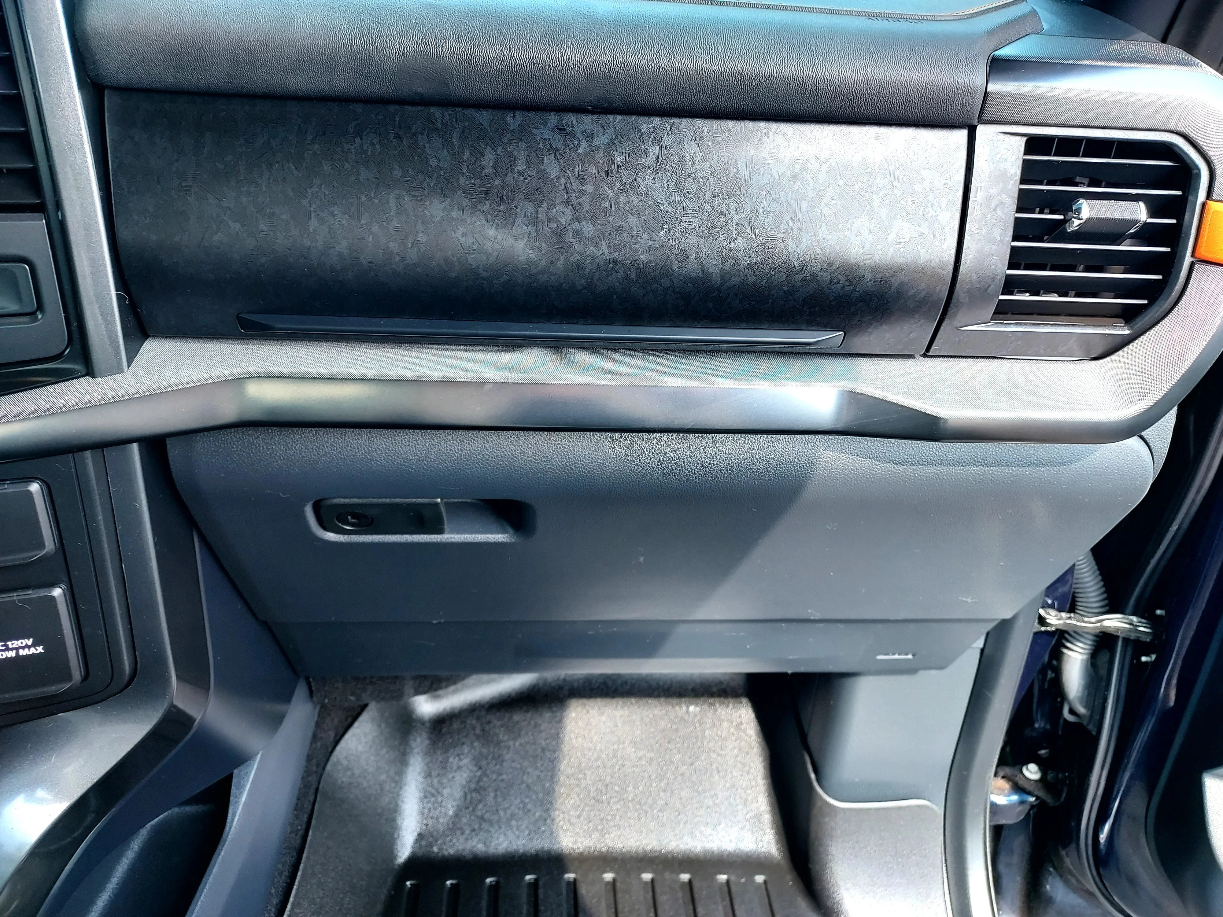 Used 2022 Antimatter Blue Metallic Ford Tremor image 26
