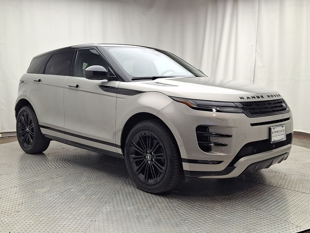 Certified Used 2026 Seoul Pearl Silver Met Land Rover Dynamic image 3