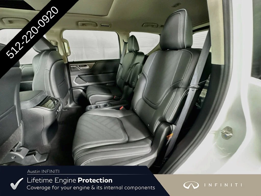 New 2027 White INFINITI LUXE image 31