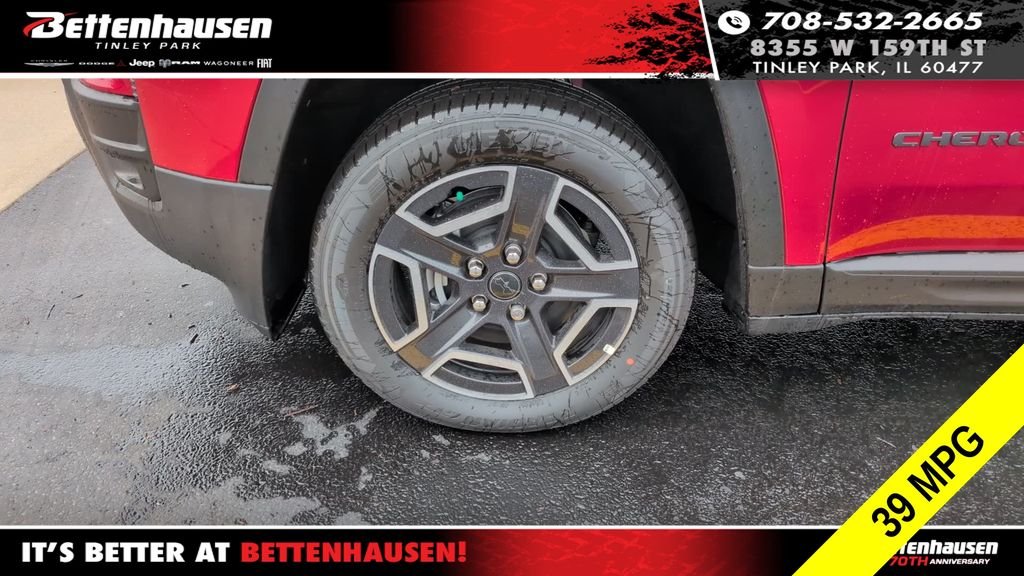 New 2026 Red Hot Pearl-Coat Exterior Paint Jeep Limited image 9