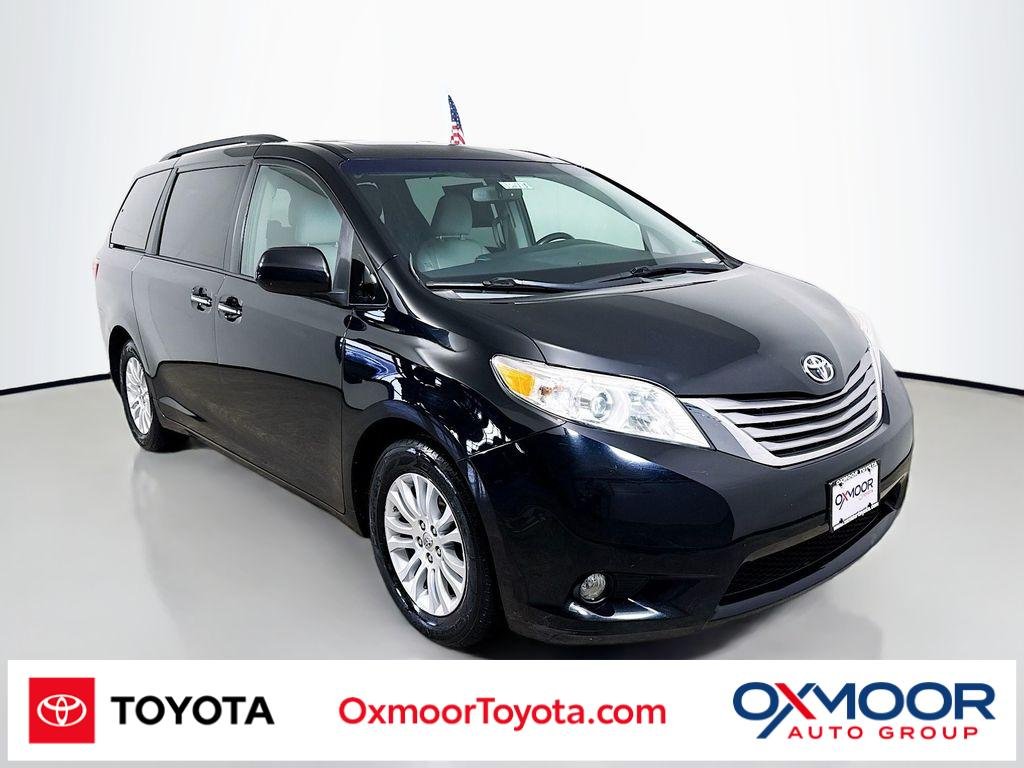 2016 Toyota Sienna XLE