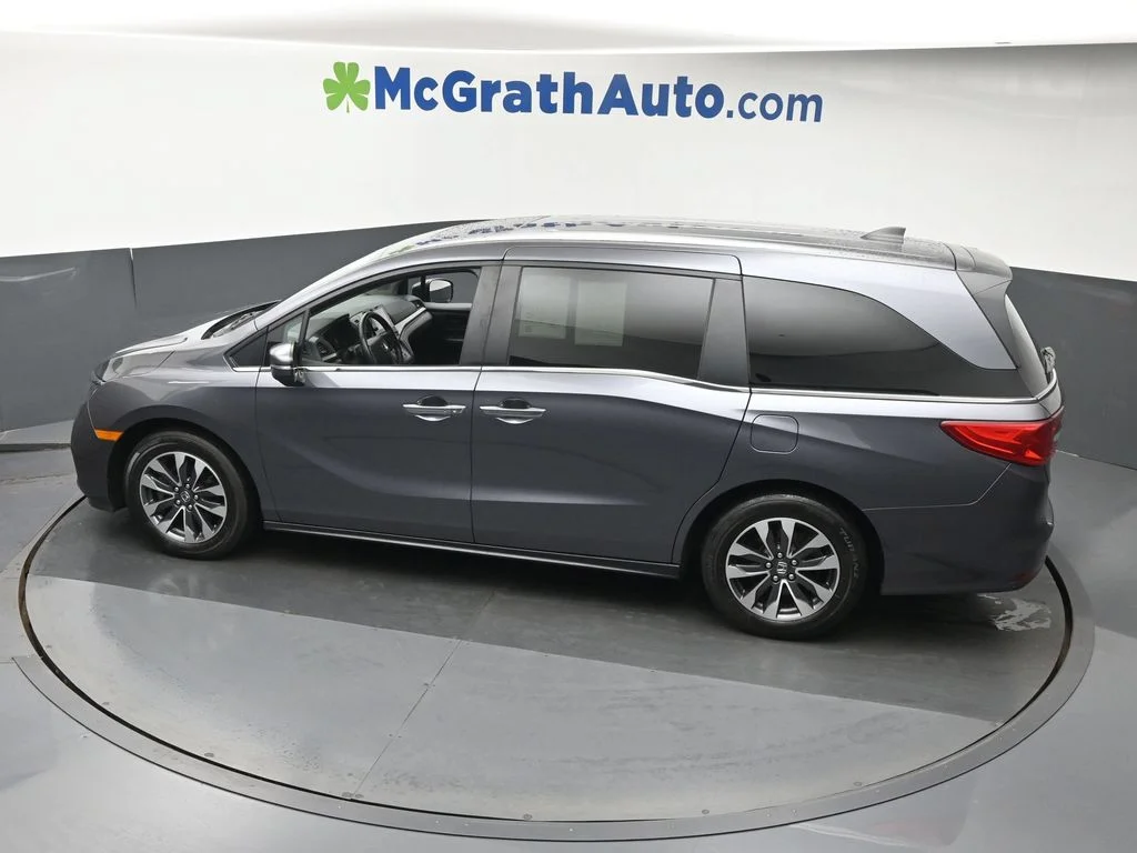 Certified Used 2024 Gray Honda EX-L image 25