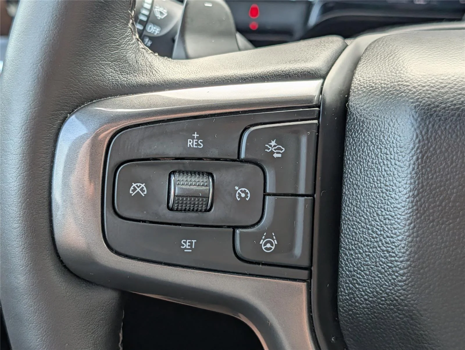 Used 2025 Sterling Gray Metallic Chevrolet High Country image 26