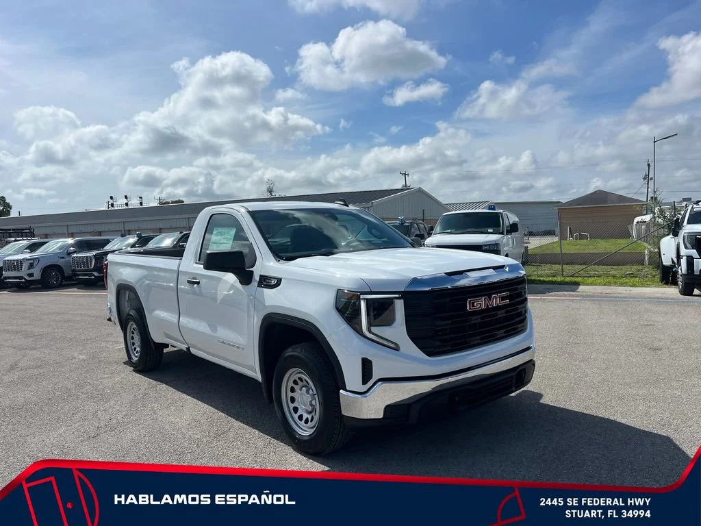 New 2026 Summit White GMC Pro image 2