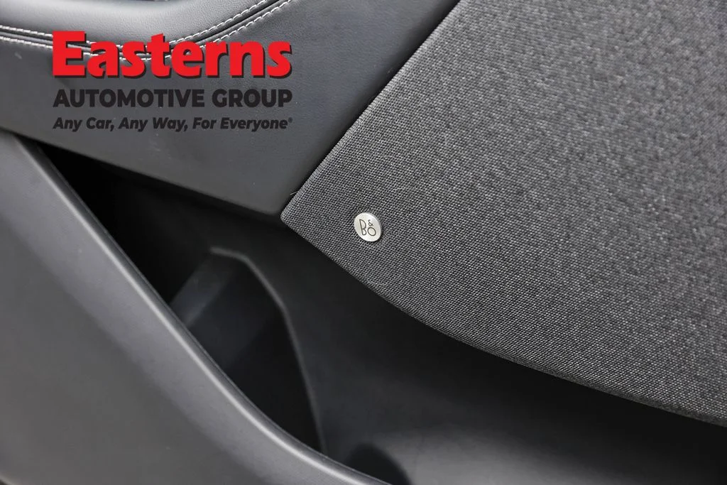 Used 2025 Black Ford Premium image 22