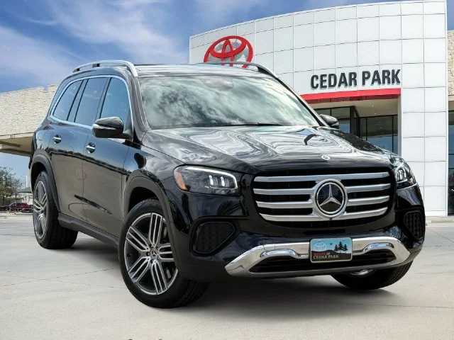2025 Mercedes-Benz GLS Base
