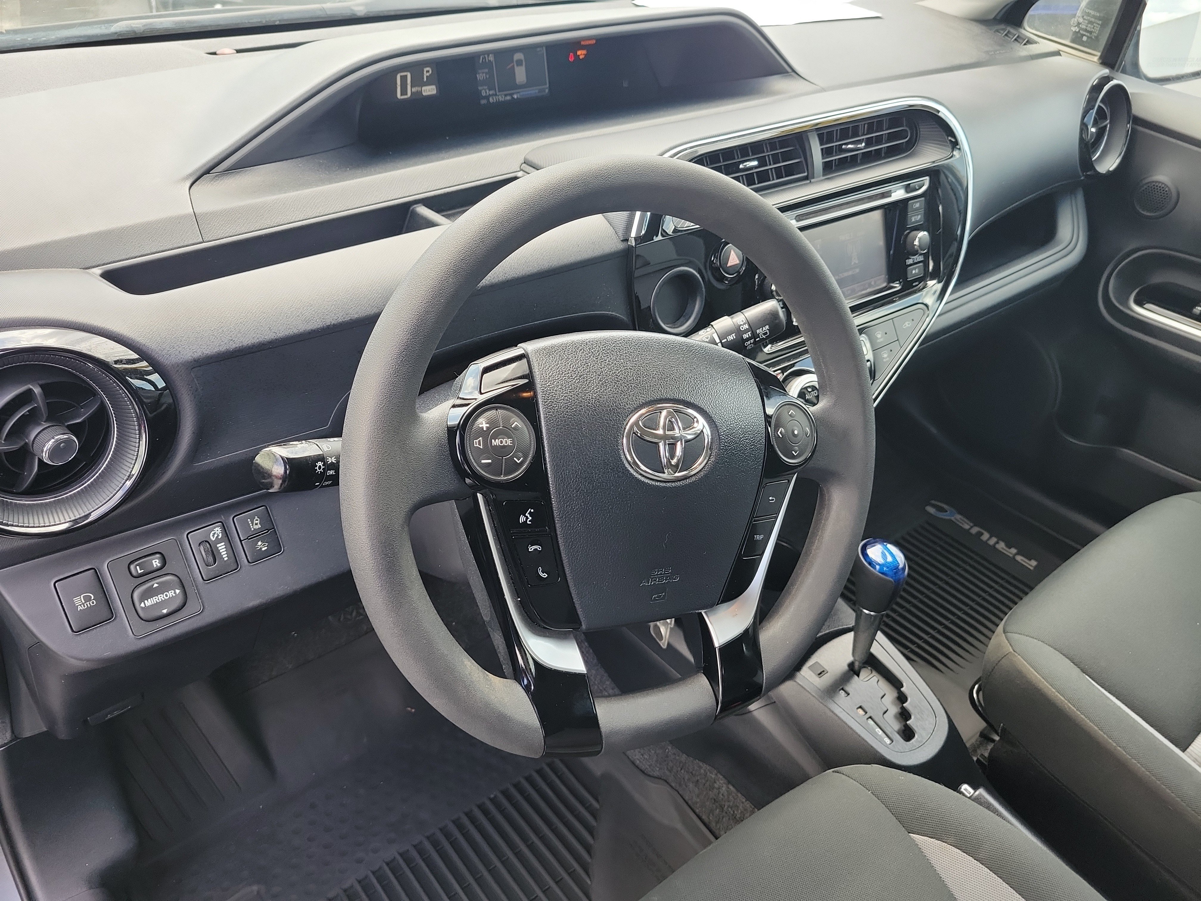 Used 2019 Magnetic Gray Metallic Toyota L image 22