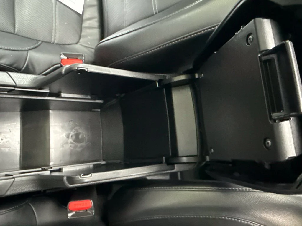 Used 2019 Modern Steel Metallic Honda Touring image 25