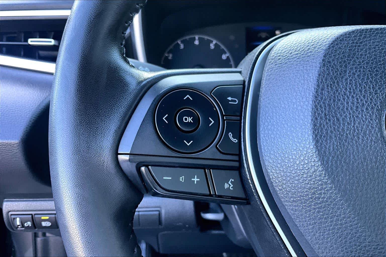 Used 2025 Magnetic Gray Metallic Toyota SE image 22