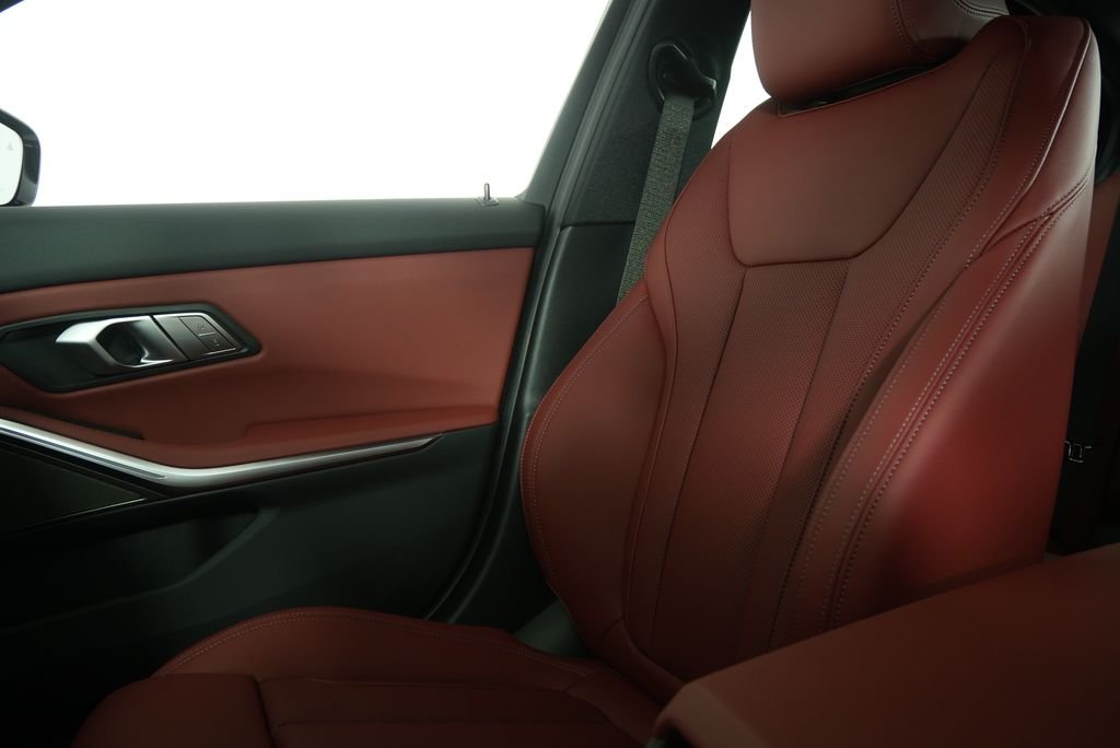 New 2026 Mineral White Metallic BMW 330i image 20