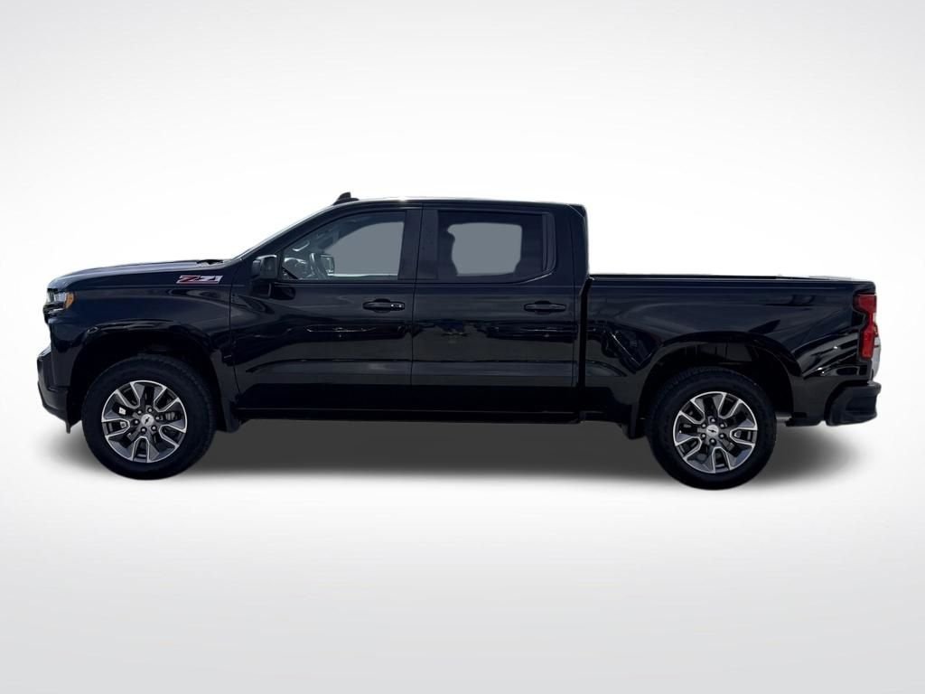 Used 2021 Black Chevrolet RST image 3