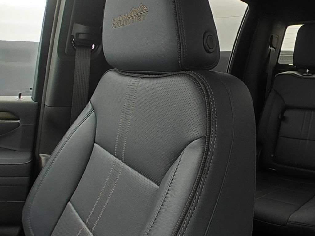 Used 2026 Sterling Gray Metallic Chevrolet High Country DRW image 9