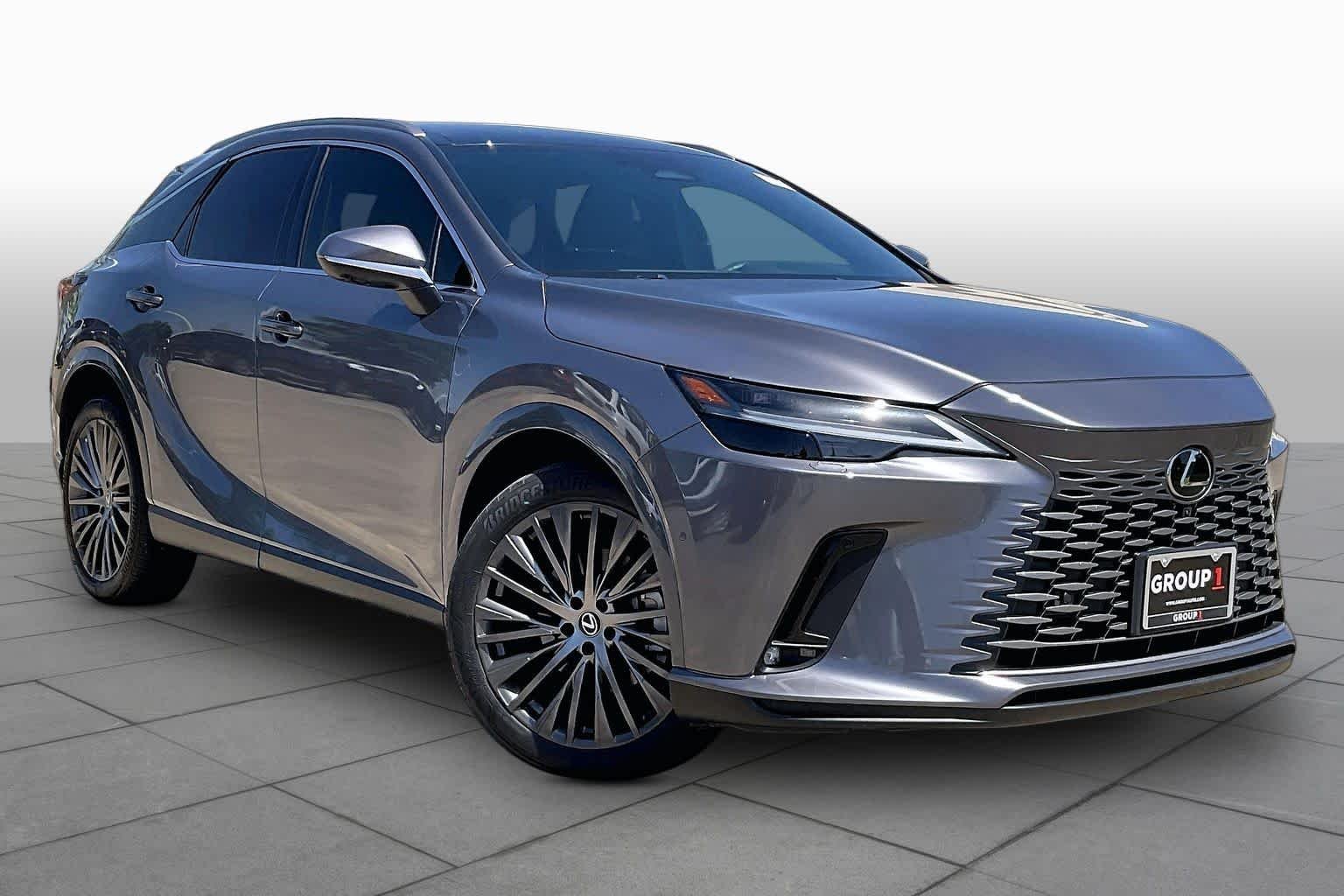 Used 2023 Nebula Gray Pearl Lexus Luxury image 3