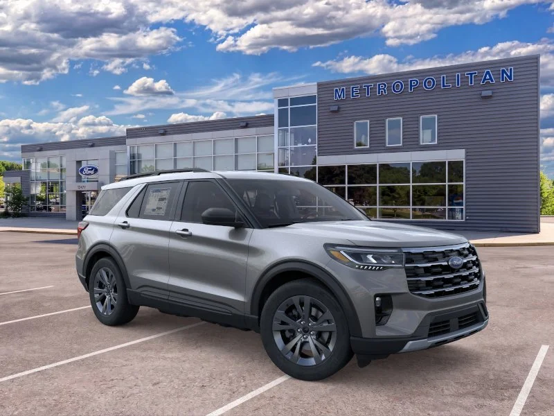 New 2026 Carbonized Gray Metallic Ford Active image 7