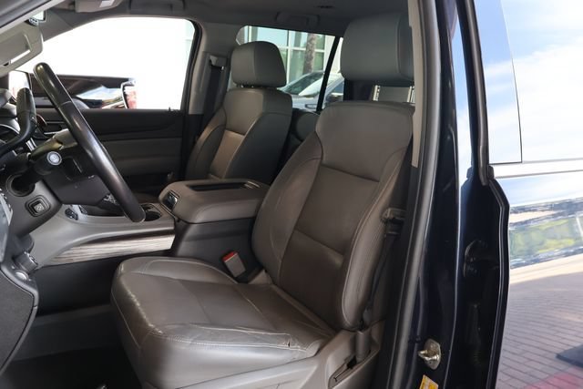 Used 2020 BLUE VELVET METALLIC Chevrolet LT image 14