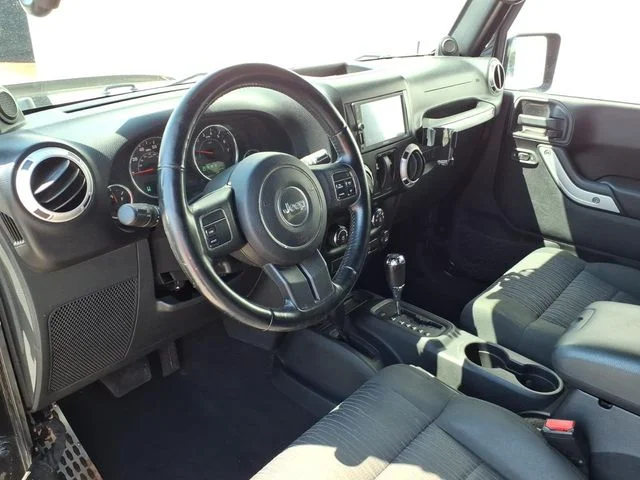 Used 2011 Black Jeep Sahara image 19