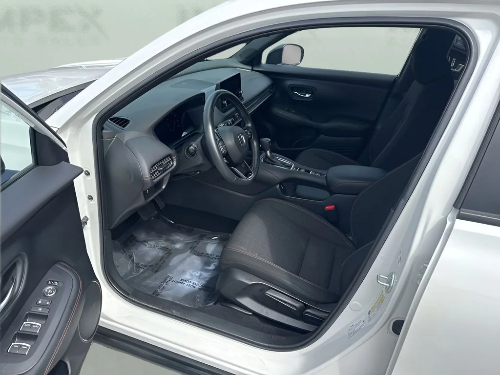 Used 2024 White Honda Sport image 9