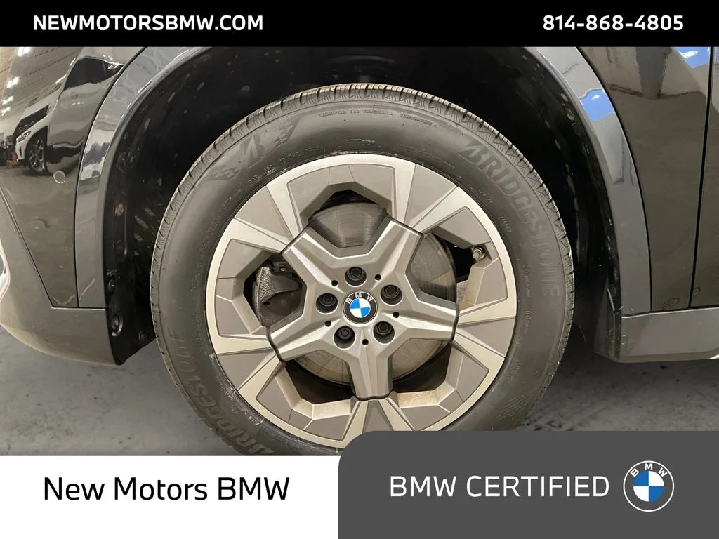 Used 2023 Jet Black BMW xDrive28i image 14