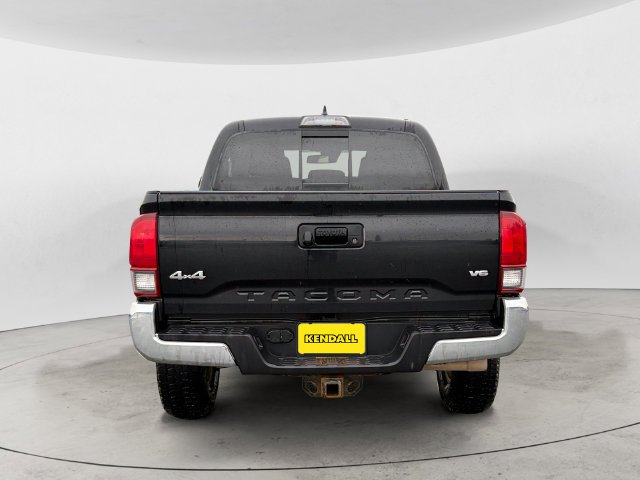Used 2019 Black Toyota SR5 image 6