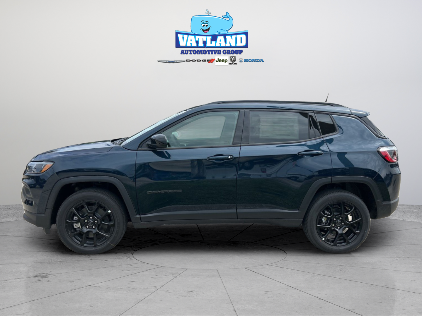 New 2026 Fathom Blue Pearl Coat Jeep Latitude image 2