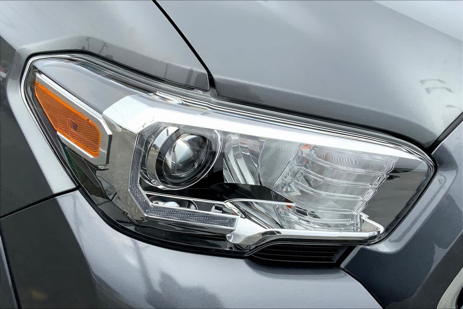 Used 2019 Magnetic Gray Metallic Toyota TRD Sport image 28