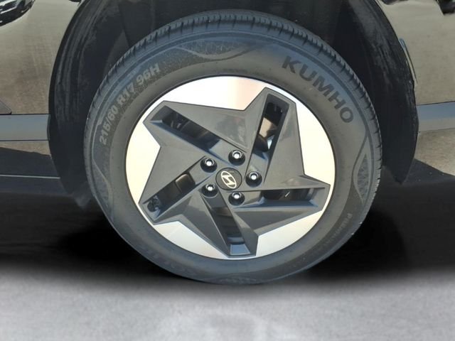 Certified Used 2024 Black Hyundai SEL image 11