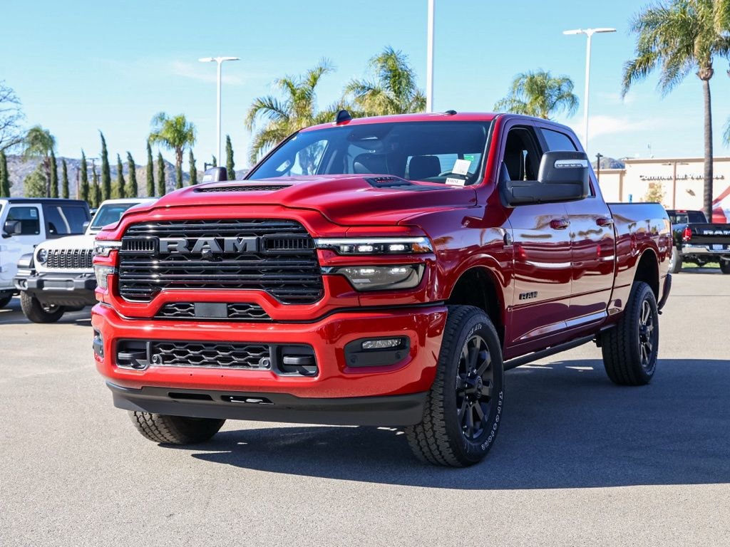 New 2026 Molten Red Pearl-Coat Exterior Paint RAM Laramie image 7