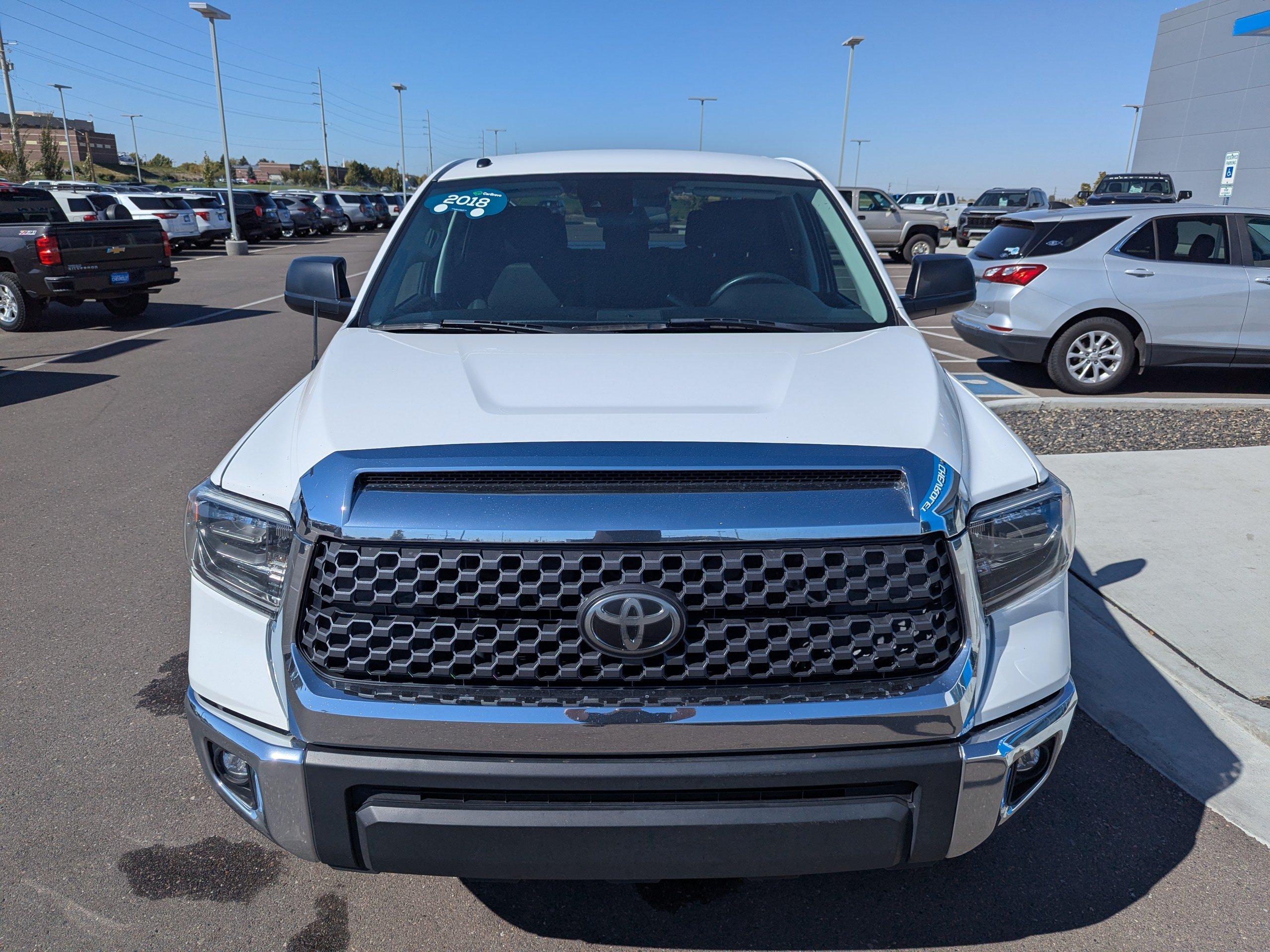 Used 2018 White Toyota SR5 image 6