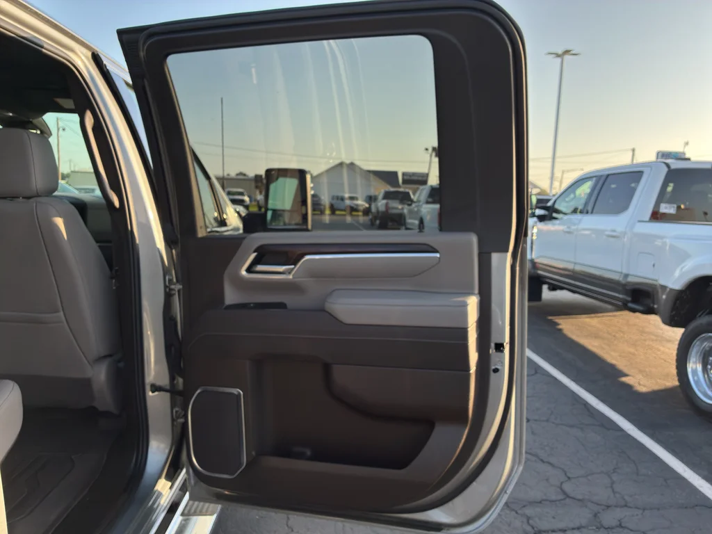 Used 2025 Sterling GMC SLT image 18