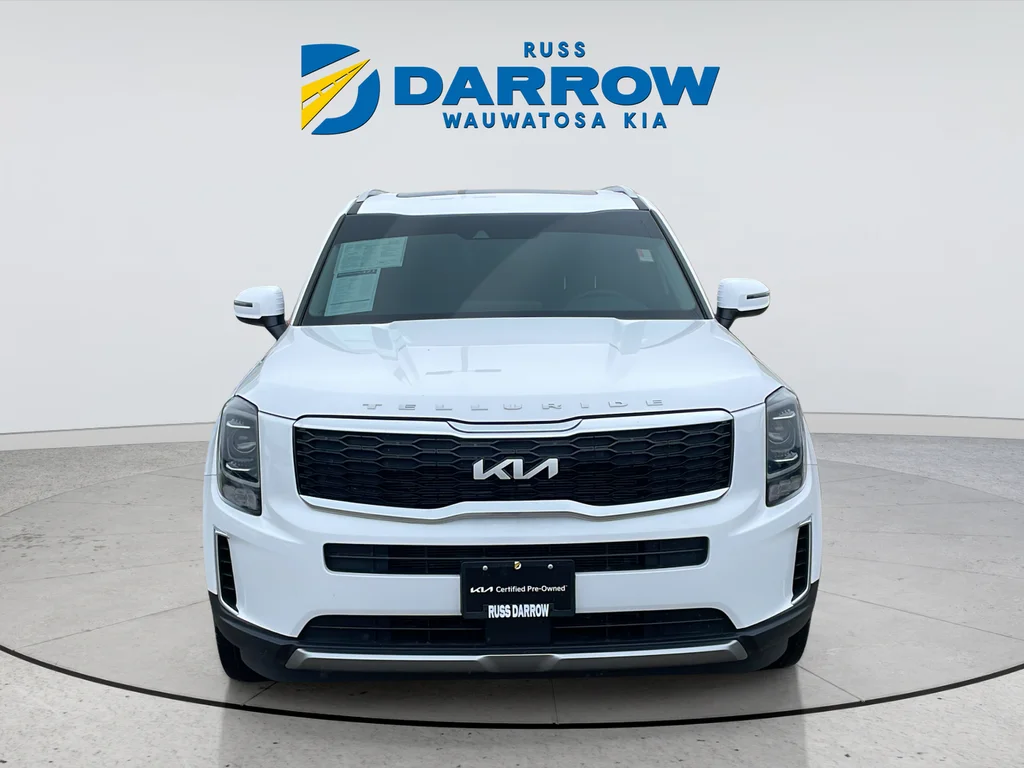 Certified Used 2022 White Kia S image 8