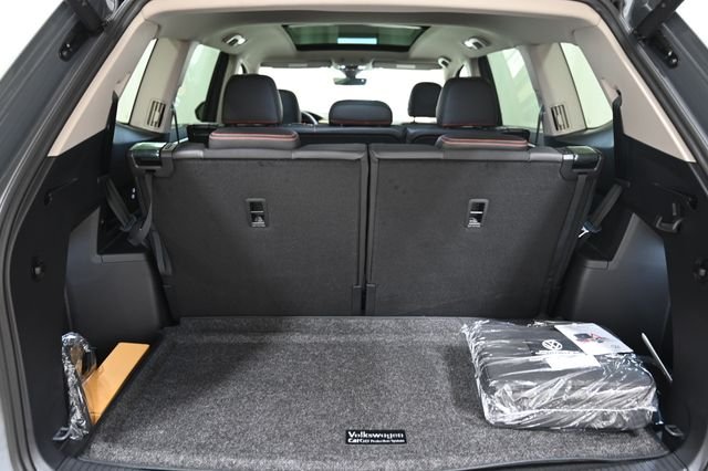 New 2026 Gray Volkswagen 2.0T Peak Edition image 22