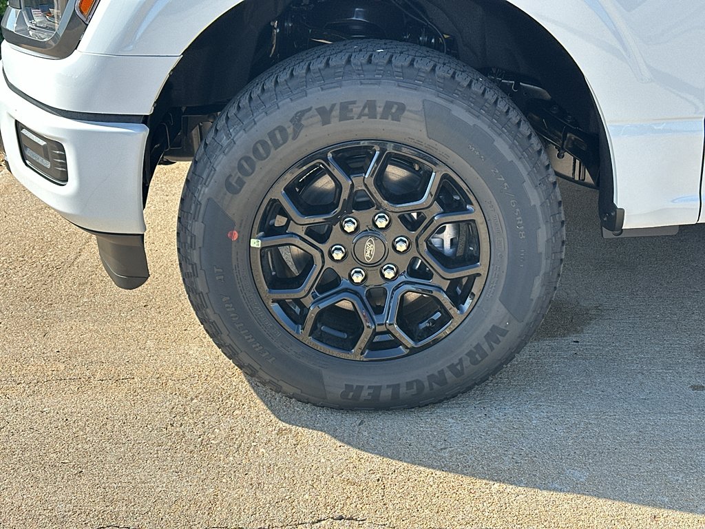 New 2026 Oxford White Ford STX® image 5