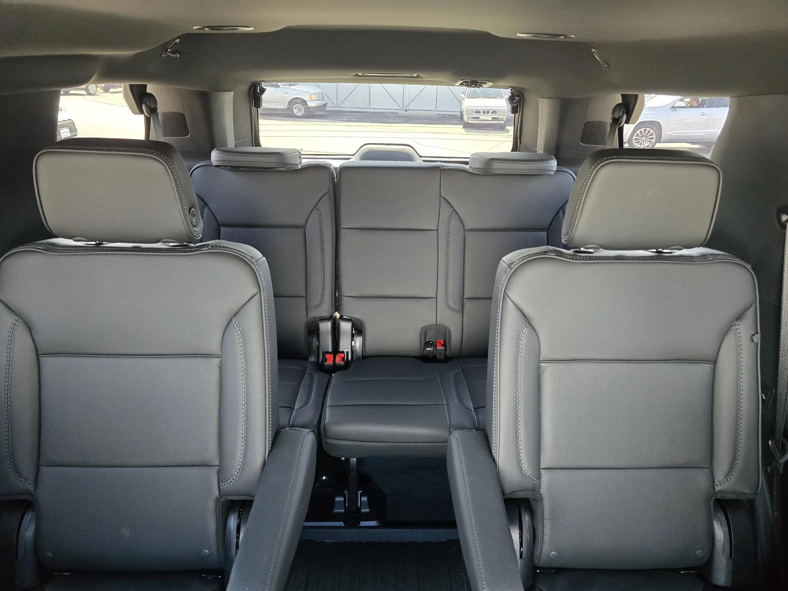 Used 2026 Onyx Black GMC Denali image 17