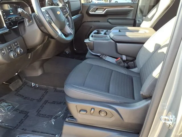 Used 2023 Sterling Gray Metallic Chevrolet LT image 15