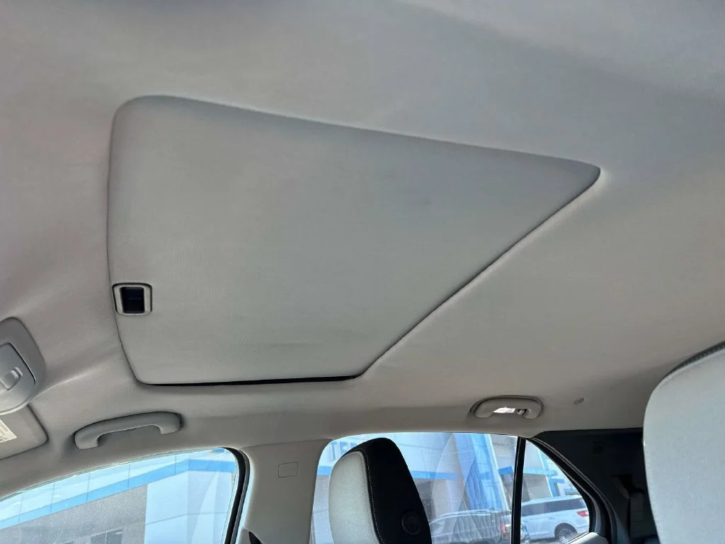 Used 2018 Beige Chevrolet LS image 26