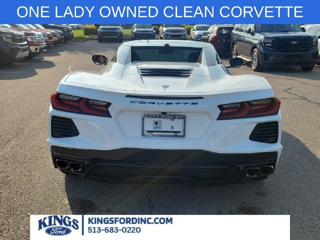 Used 2021 Arctic White Chevrolet Stingray image 4