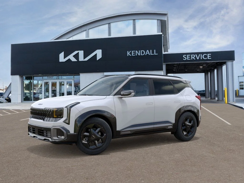New 2027 White Kia X-Line S image 3