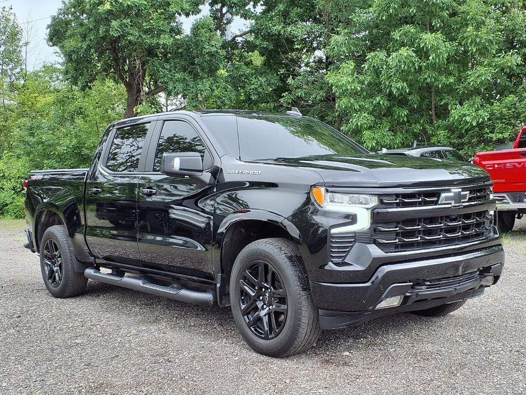 Used 2024 Black Chevrolet RST image 3