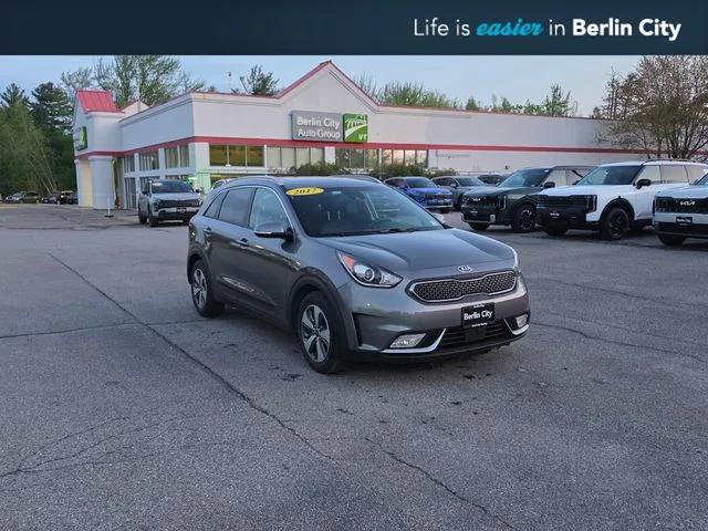 2017 Kia Niro EX's photo