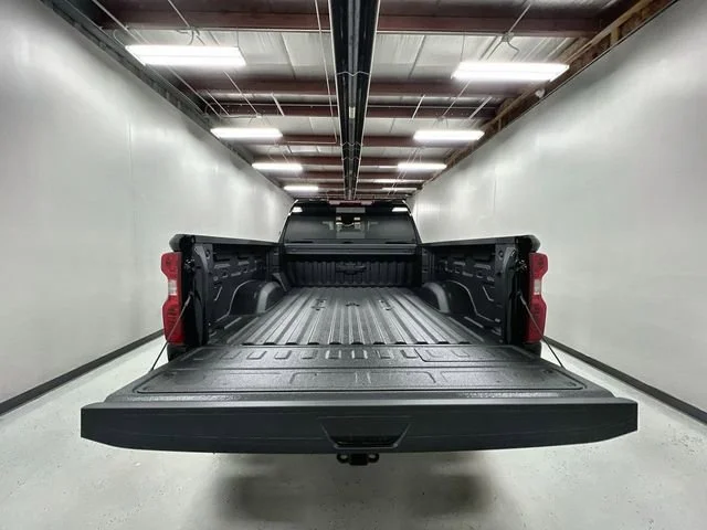 New 2026 Black Chevrolet LT image 26