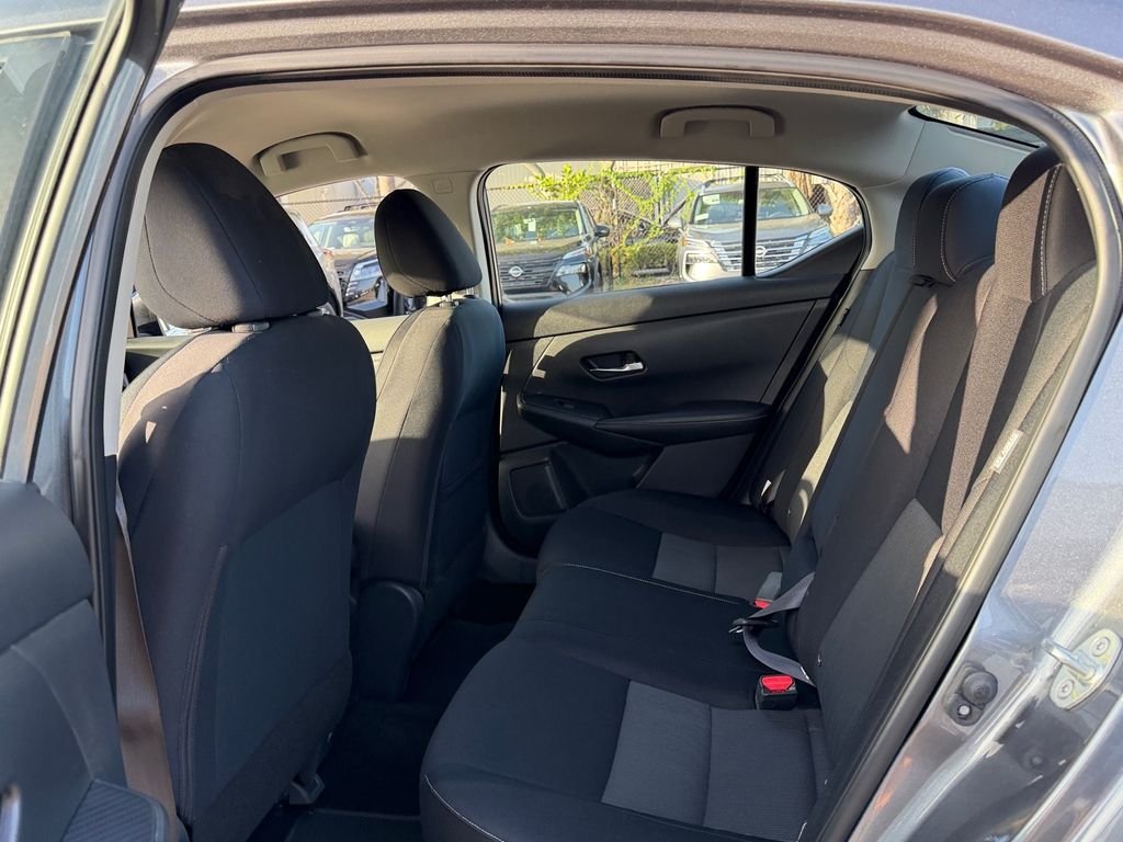 Used 2020 Gray Nissan SV image 12