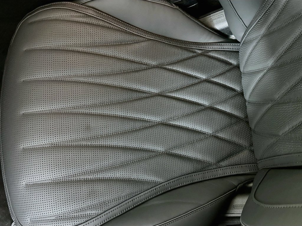 New 2026 Graphite Grey Metallic Mercedes-Benz S 63 E AMG® image 19