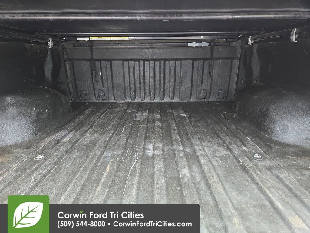 Used 2018 Magnetic Gray Metallic Toyota Platinum image 33