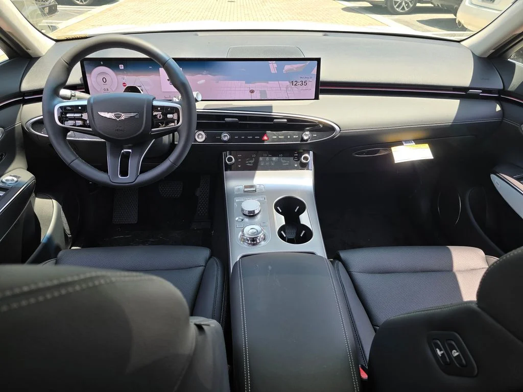 New 2026 White Genesis 2.5T Select image 8