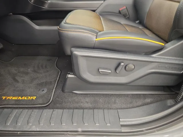 New 2026 Carbonized Gray Metallic Ford Tremor® image 45