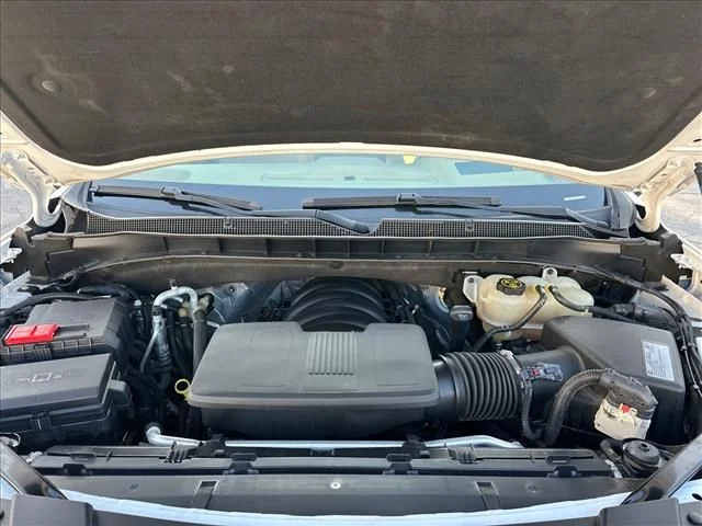 Used 2021 White Chevrolet Premier image 36