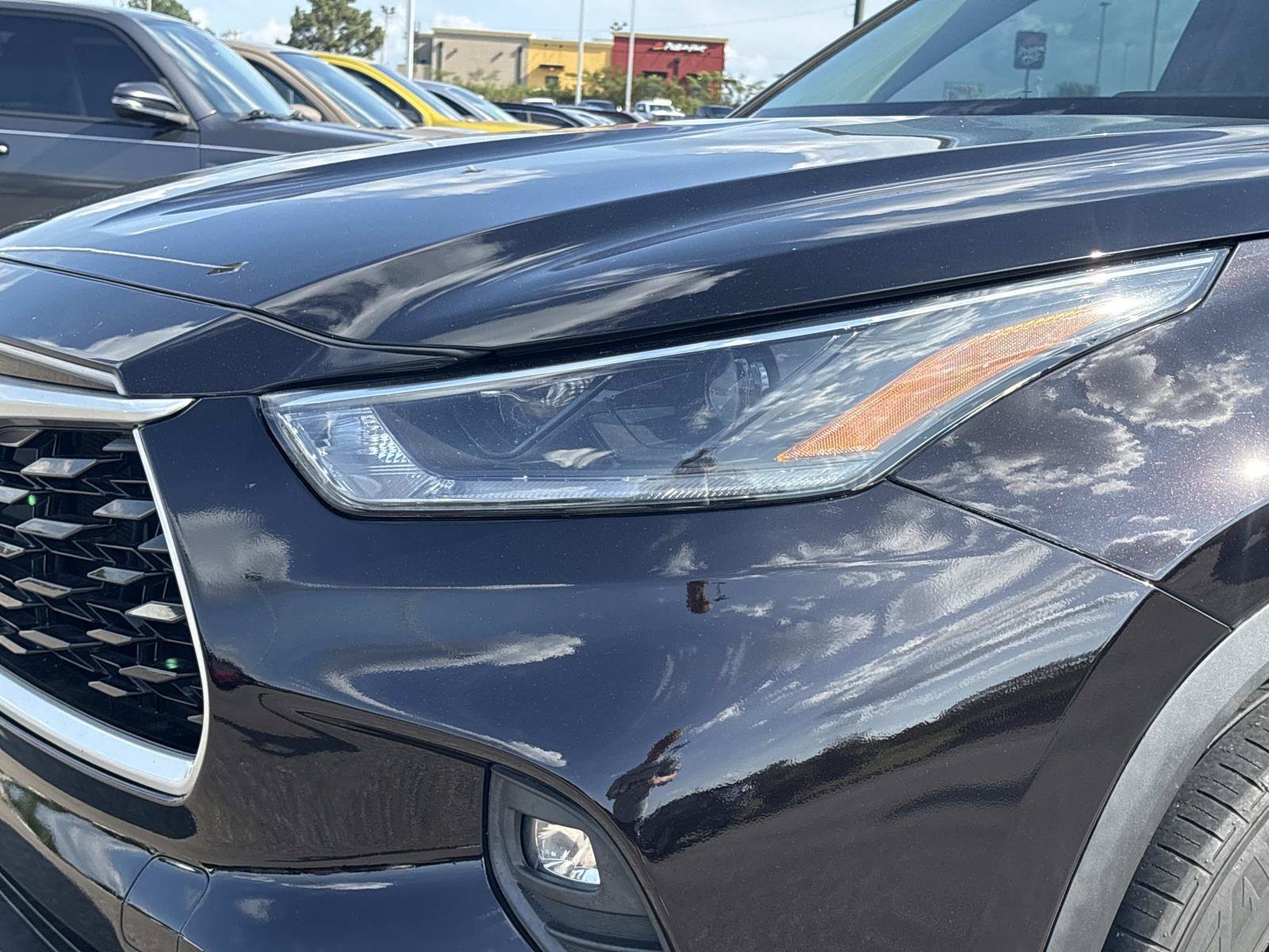 Used 2021 Black Toyota XLE image 9