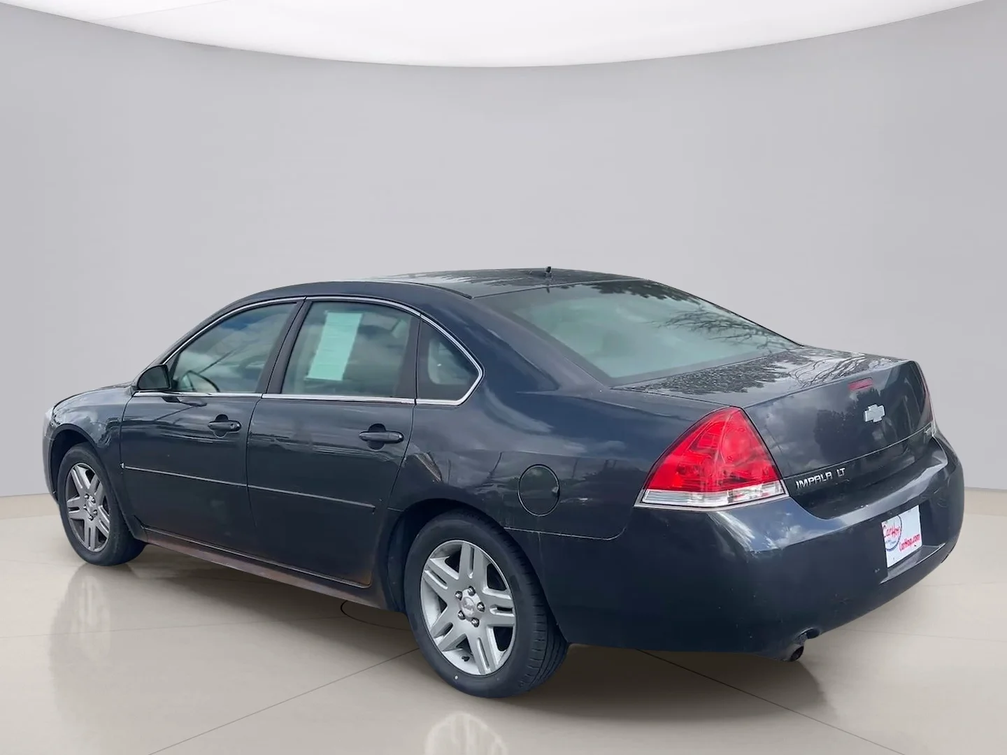 Used 2016 Grey Chevrolet LT FLEET image 3