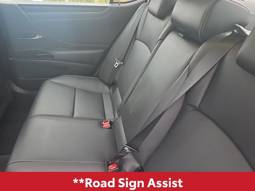 2024 Lexus ES 350 - Photo 20